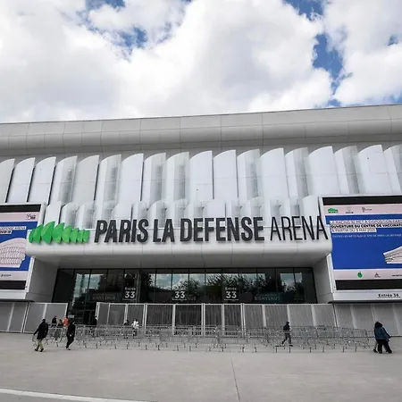 Appart'terrasse - 20mn Stade U Arena - Champs Elysees - Rer A Apartamento