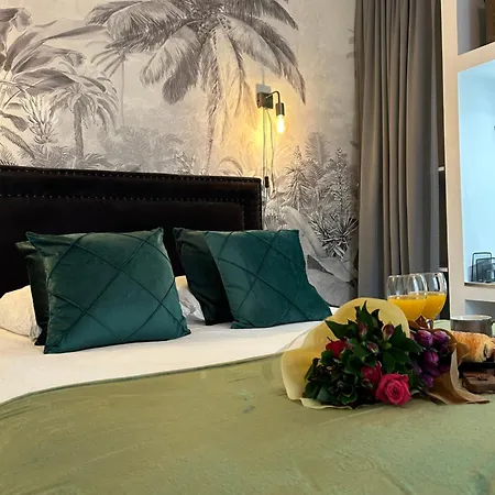 Apartamento Appart'terrasse à 20 Min Des Champs élysées Maisons-Laffitte
